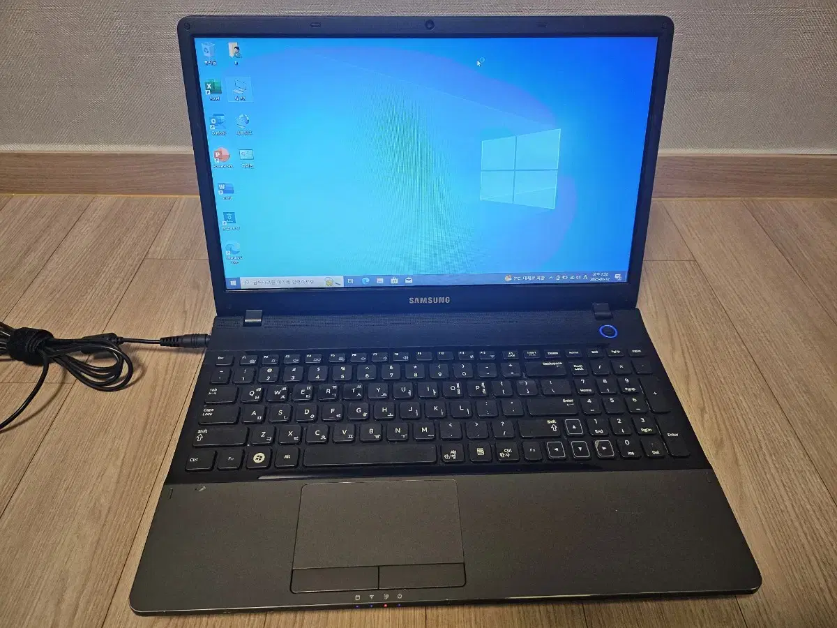 삼성노트북 300E  i5  팝니다